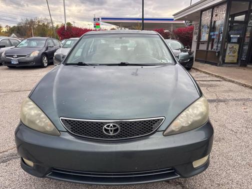 2005 Toyota Camry SE