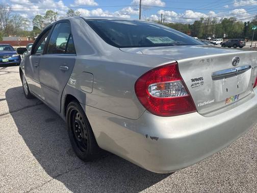 Phantom Gray Pearl 2004 Toyota Camry XLE V6