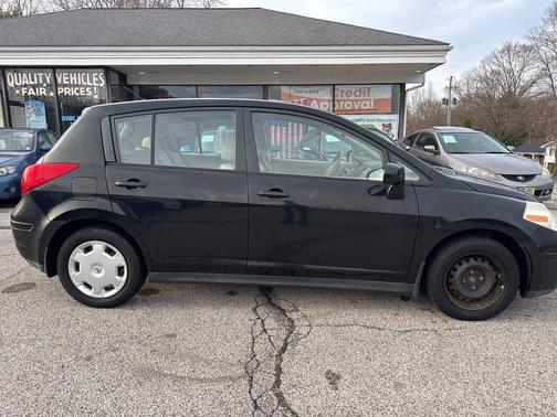 2007 Nissan Versa S