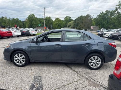 Gray 2015 Toyota Corolla LE