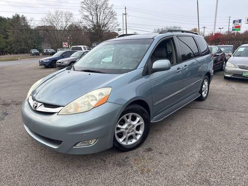 2006 Toyota Sienna XLE Limited