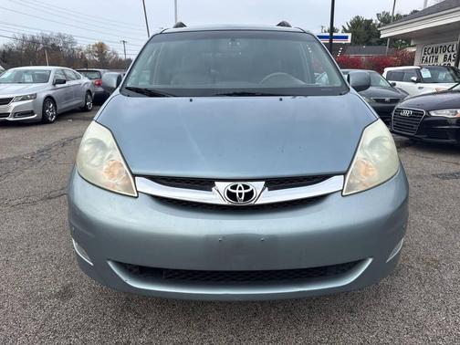 2006 Toyota Sienna XLE Limited