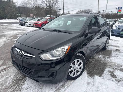 2014 Hyundai Accent SE