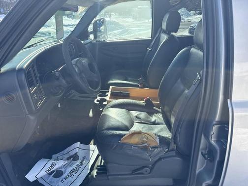 2003 Chevrolet Silverado 2500 LS H/D Crew Cab