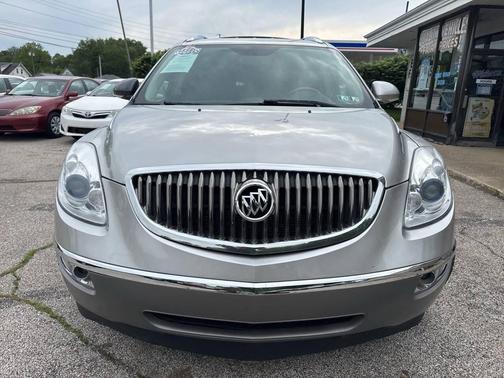 Gray 2008 Buick Enclave CX