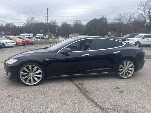 2013 Tesla Model S Base