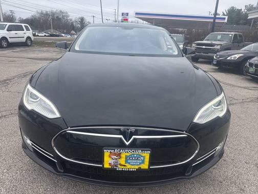 2013 Tesla Model S Base