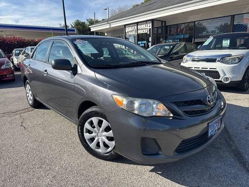 2011 Toyota Corolla LE