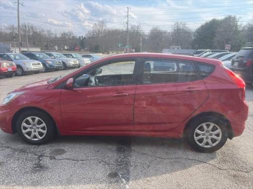 2012 Hyundai Accent GS