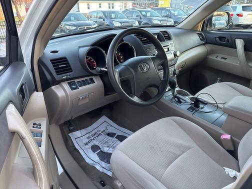 2008 Toyota Highlander Base