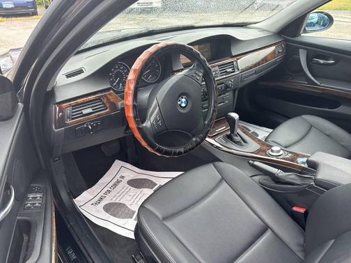 2006 BMW 325 325i 4dr Sedan