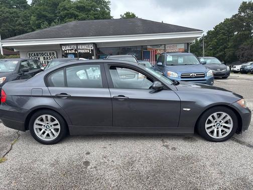 2006 BMW 325 325i 4dr Sedan
