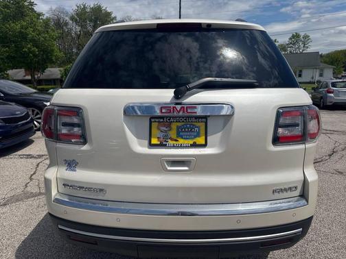 White 2015 GMC Acadia SLT-1