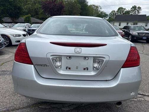 Alabaster Silver Metallic 2006 Honda Accord VP