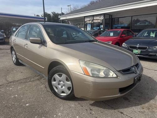 2005 Honda Accord LX 4dr Sedan