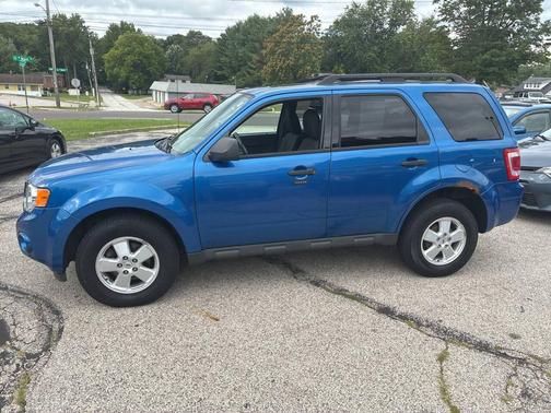 Blue 2012 Ford Escape XLT