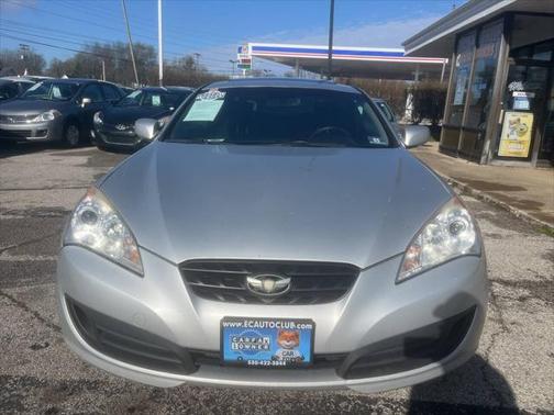 2010 Hyundai Genesis Coupe 2.0T Premium