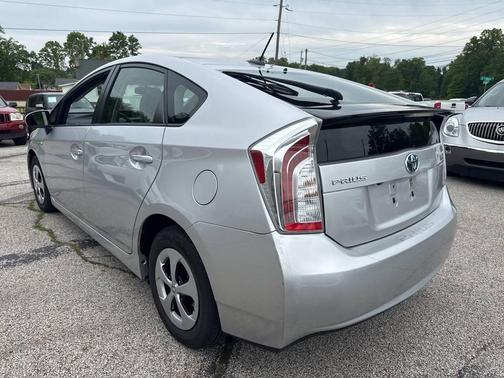 Classic Silver Metallic 2013 Toyota Prius Five