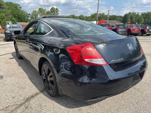 Crystal Black Pearl 2011 Honda Accord EX