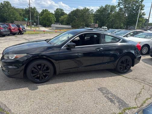 Crystal Black Pearl 2011 Honda Accord EX
