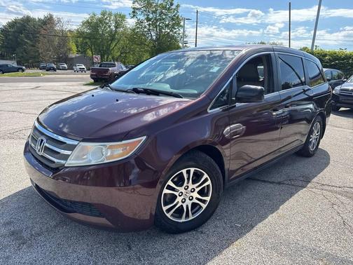 Maroon 2011 Honda Odyssey EX