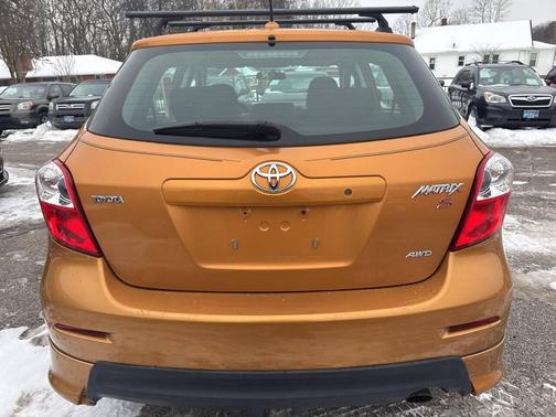 2010 Toyota Matrix S