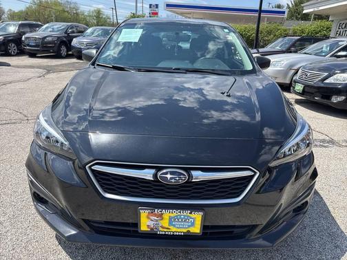 Black 2017 Subaru Impreza 2.0i