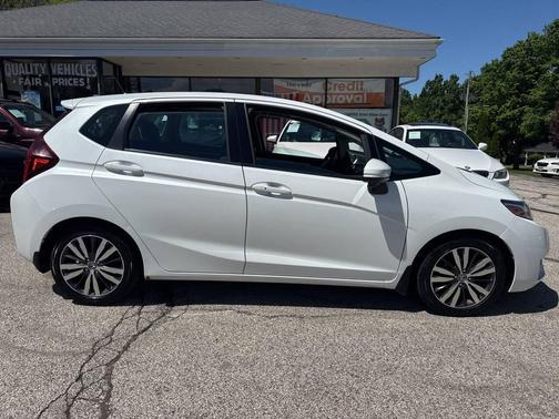 White 2015 Honda Fit EX