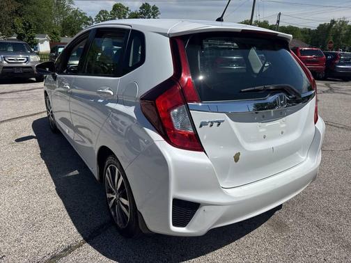 White 2015 Honda Fit EX