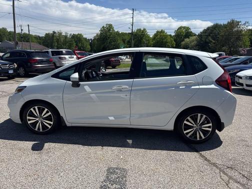 White 2015 Honda Fit EX