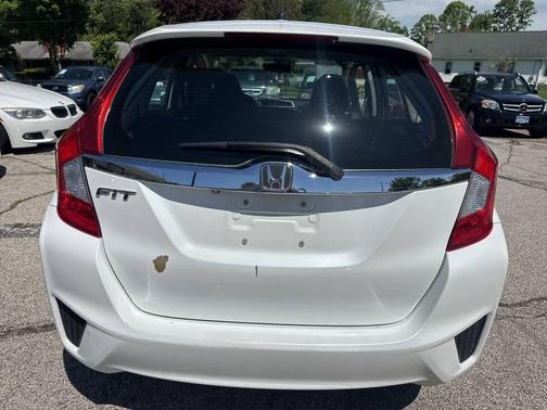 White 2015 Honda Fit EX