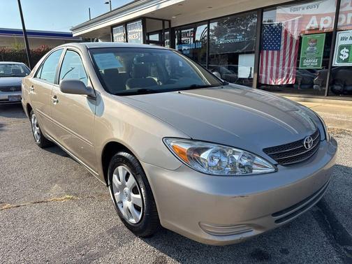 2004 Toyota Camry LE