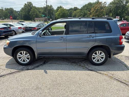 Blue 2007 Toyota Highlander Hybrid Base