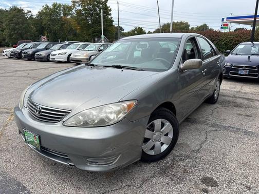 2005 Toyota Camry SE