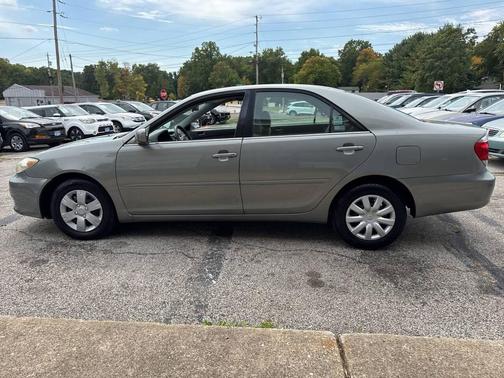 2005 Toyota Camry SE