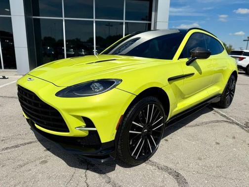 2023 Aston Martin DBX 707