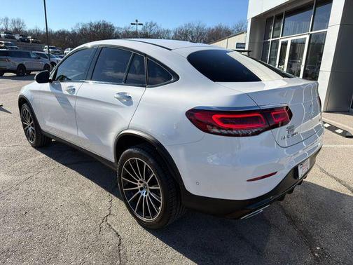2022 Mercedes-Benz GLC 300 4MATIC Coupe
