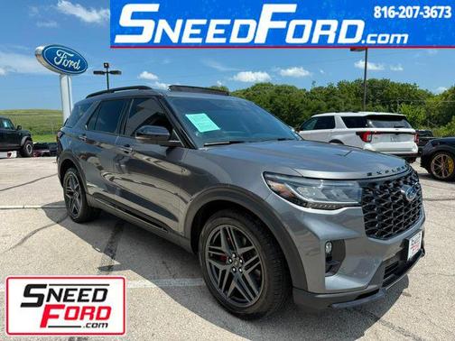 2025 Ford Explorer ST