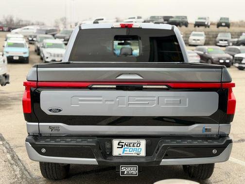 2022 Ford F-150 Lightning LARIAT