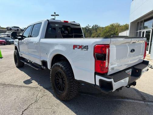 2023 Ford F-350 Lariat