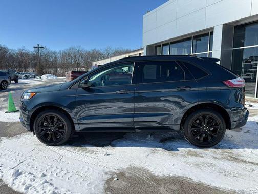 2024 Ford Edge SE