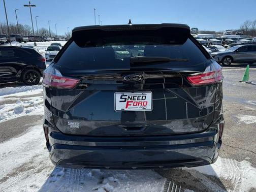 2024 Ford Edge SE