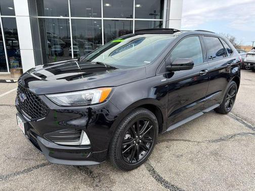 2022 Ford Edge ST Line