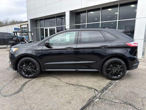 2022 Ford Edge ST Line
