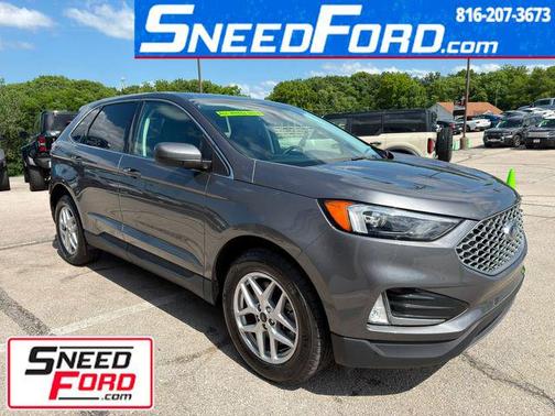 Carbonized Gray Metallic 2023 Ford Edge SEL