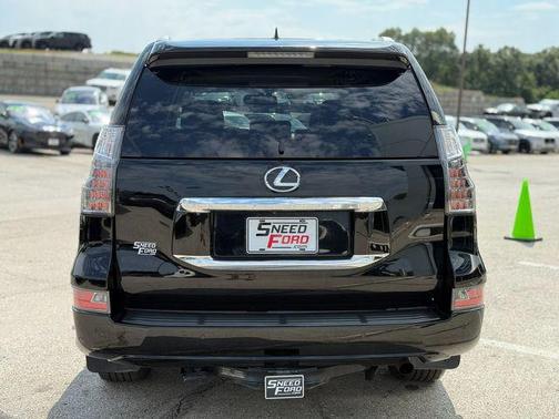 2016 Lexus GX 460 Luxury