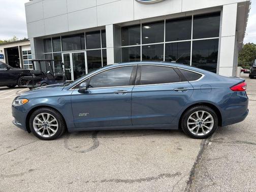 2018 Ford Fusion Energi SE Luxury