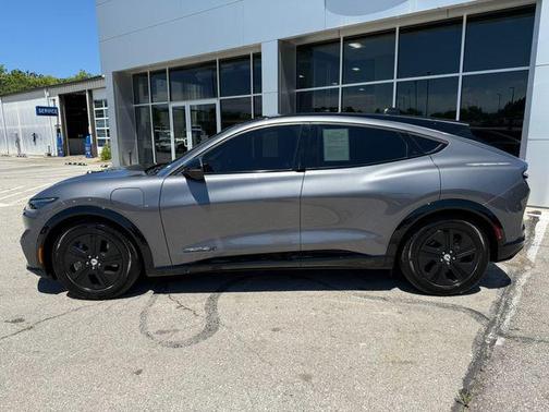 2023 Ford Mustang Mach-E California Route 1