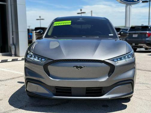 2023 Ford Mustang Mach-E California Route 1