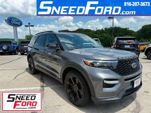 2022 Ford Explorer ST